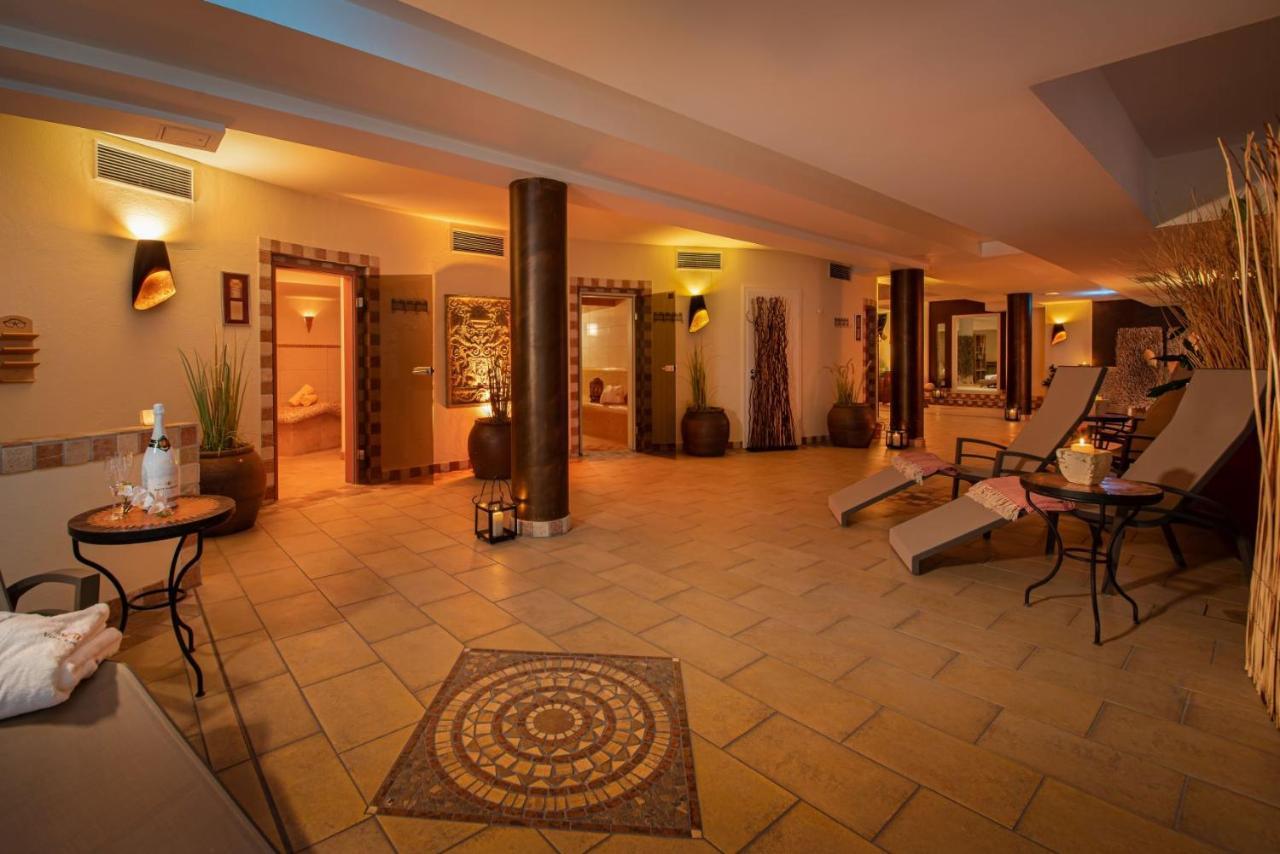 Hotel Villa Toskana Leimen  Luaran gambar